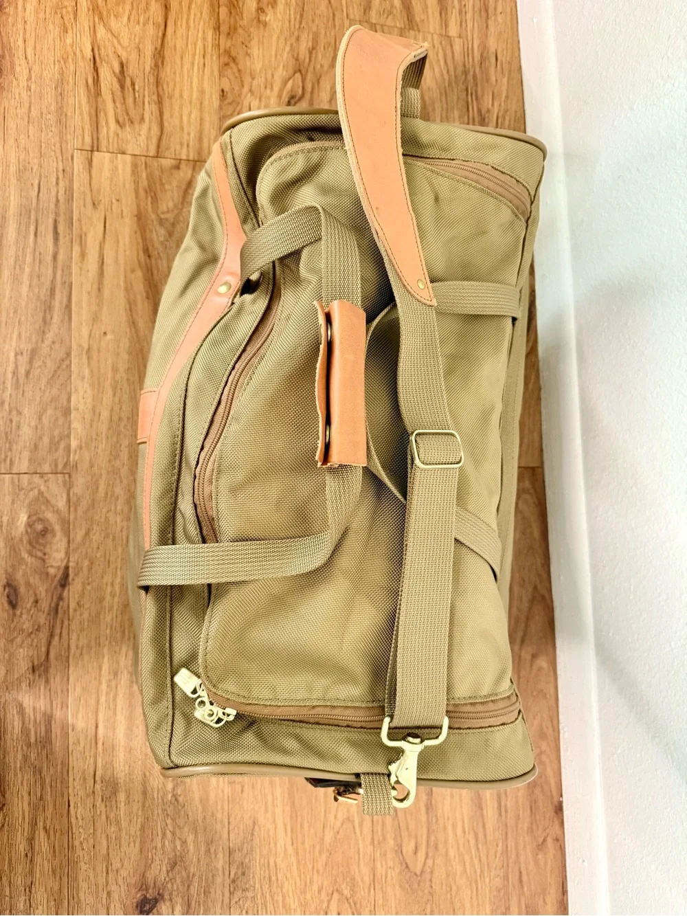Hartmann Vintage Tan Ballistic Nylon Duffel/Weekender Bag